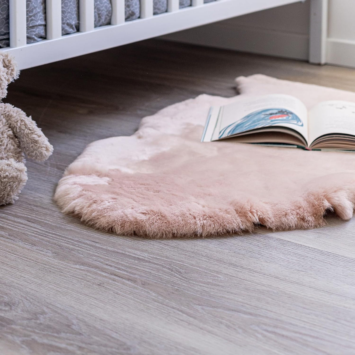 Baby Lammfell für Kinderwagen & Spielteppich – Bild 7